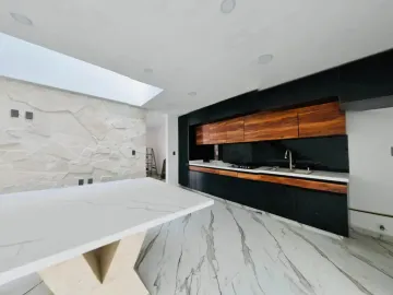 Casa en Venta en Banthí, San Juan del Río, Querétaro: Oportunidad Única en Comunidad Privada