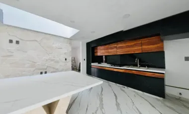 Casa en Venta en Banthí, San Juan del Río, Querétaro: Oportunidad Única en Comunidad Privada