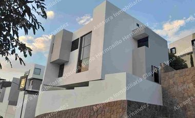 CASA EN VENTA MONTERRA ORIENTE
