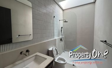 Jual Rumah Luxury Lokasi Strategis Di The Eminent BSD Dekat Akses KRL Rawa Buntu Dan Tol BSD