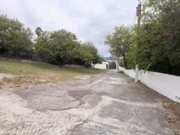 Terreno de 2,500 mts2 en la Zona de la Col- Roma y Jardines de Roma