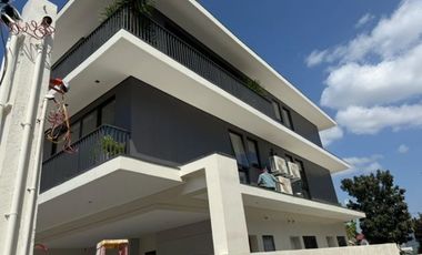 New Modern 5 Bedroom House and Lot for Sale in Tivoli Royale Subdivision, Quezon City