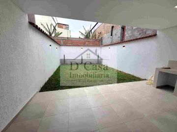 CASA DE VENTA EN CUENCA EN MEDIO EJIDO CON ÁREA VERDE