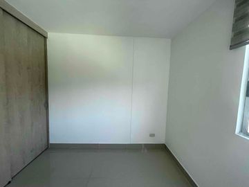 VENTA DE APARTAMENTO EN BOCHALEMA UNIDAD K 108 CEDRO 4 PISO.