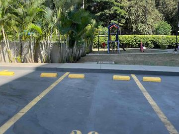 VENTA DE APARTAMENTO EN BOCHALEMA UNIDAD K 108 CEDRO 4 PISO.