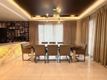 4-Storey Luxury Townhouse in Manhattan Premium Townhomes, Quezon City