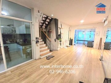 Two-story townhouse, 21 sq.wa., Vista Avenue Village, Watcharapol, Watcharapol Road, Sukhumvit 5 Road, Thep Rak Road, Phaholyothin Road, Sai Mai Distr