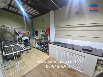 Two-story townhouse, 21 sq.wa., Vista Avenue Village, Watcharapol, Watcharapol Road, Sukhumvit 5 Road, Thep Rak Road, Phaholyothin Road, Sai Mai Distr