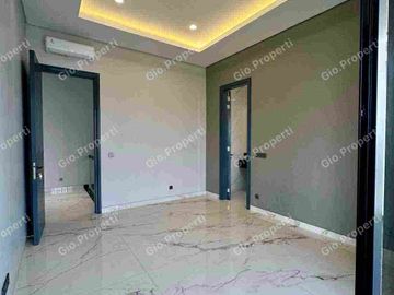 RUMAH 3 LANTAI WATERFRONT BARU GRESS HIGH SPEC, LAYOUT THE BEST