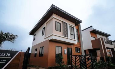 🎉 For only 30k Reservation fee you can have this unit  🎉 NEAR TWINLAKES