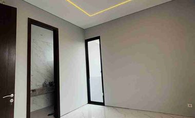 FOR SALE! RUMAH BARU CITRALAND DEKAT FRESH MARKET CLUSTER FAVORITE