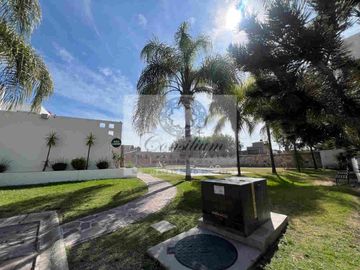 CASA EN VENTA en privada - 3 recamaras - Santa María Residencial