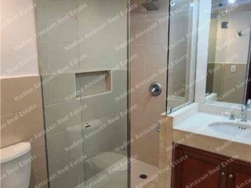 SE RENTA DEPARTAMENTO EN CALLE POK TAPOK ZONA HOTELERA DE CANCÚN, SOBRE BOULEVARD KUKULKÁN. 2 RECÁMARAS, ALBERCA, HERMOSA VISTA A LA LAGUNA.