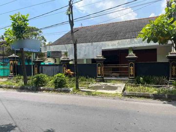 ruang usaha hitung tanah Strategis buat hotel gudang tengah kota solo