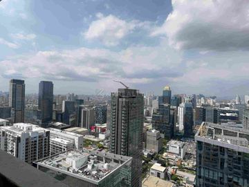 Penthouse for Sale in The Infinity BGC | 300 sqm Bi-Level with Roofdeck