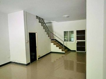 J3908 ขายทาวน์โฮม บ้านป่ากล้วย สันทราย อำเภอเมืองเชียงราย เชียงราย