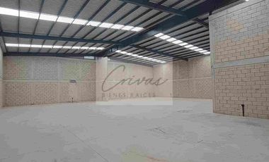 Rento Bodegas  620m2