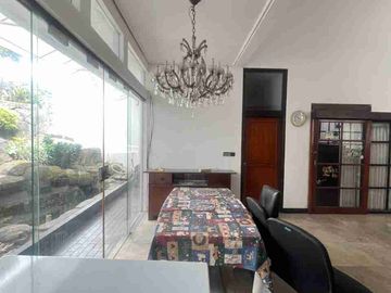 DISEWAKAN RIMAH SIAP HUNI FURNISHED DI KOMPLEK BUDISARI, SETIABUDI BANDUNG