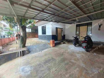Rumah siap huni (Ex hunian karyawan ) bisa buat kos kosan juga pondok jaya pd aren
