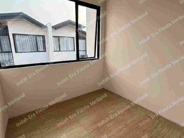 Rumah Rapi Cendana Cove Karawaci Tangerang
