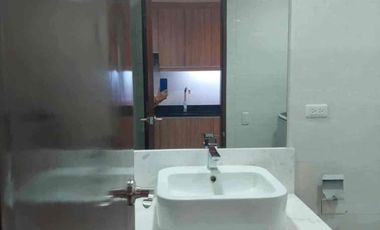 Studio Royalton Capitol Commons For Sale