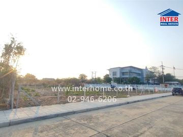 Vacant land, 362 square wah (approximately 1,548 square meters), near Central Chonburi, Soi Naratmontsevi 3/2, Phraya Satcha Road, Mueang Chonburi, Ch