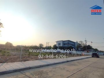Vacant land, 362 square wah (approximately 1,548 square meters), near Central Chonburi, Soi Naratmontsevi 3/2, Phraya Satcha Road, Mueang Chonburi, Ch