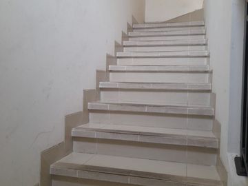 DIJUAL RUMAH CLUSTER FARADAY GADING SERPONG HADAP SELATAN