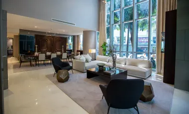 Park Central Towers RARE 4BR Villa