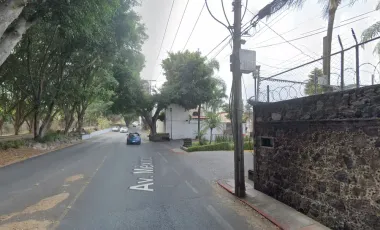 CASA EN EN RESIDENCIAL SAN JERONIMO AHUATEPEC CUERNAVACA, MORELOS. REMATE ADJUDICADO