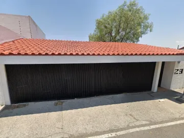 CASA EN LOMA DORADA, QUERETARO. REMATE ADJUDICADO
