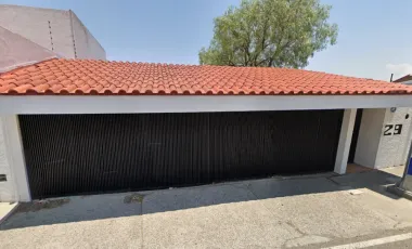 CASA EN LOMA DORADA, QUERETARO. REMATE ADJUDICADO