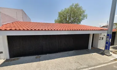 CASA EN LOMA DORADA, QUERETARO. REMATE ADJUDICADO