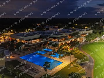 ULTIMO LOTE RESIDENCIAL EN CLUB DE GOLF  752.22m2  – FRENTE AL CAMPO DE GOLF EN LA ZONA NORTE DE MÉRIDA, YUC.