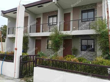 2 Bedroom and 1 Toilet and Bath TOWNHOUSE 2 STOREY For Sales Paombong Bulacan