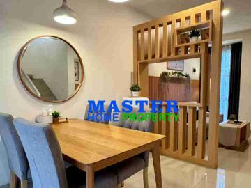 Rumah Tingkat Furnished Hadap Utara Dijual