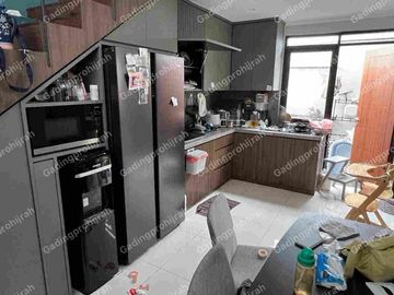 Dijual Rumah Minimalis Full Furnished Gateaway Pasteur Residence, Gunung Batu