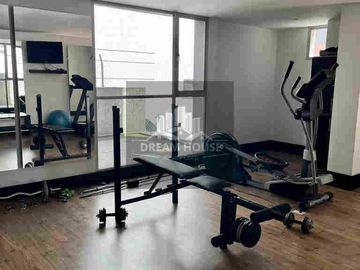 Renta de Departamento Amoblado, Sector República del Salvador, Quito, Ecuador