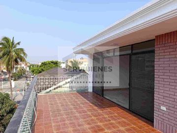 Departamento de 2 dormitorios en 3er piso (sin ascensor)
