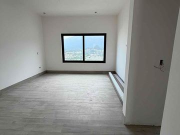 CASA EN VENTA EN VISTALTA , ZONA SUR , MONTERREY N.L.