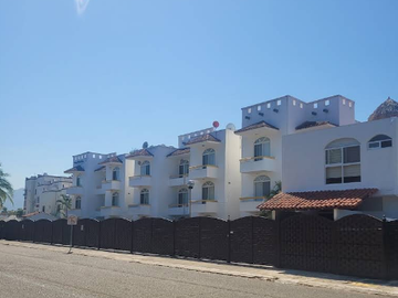 Departamento En Remate Bancario- Hacienda Real Suites, Ixtapa Zihuatanejo, Guerrero.