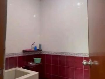 Rumah 2,5 Lantai di Janur Elok Kelapa Gading Siap Huni Row jalan 3 mobil