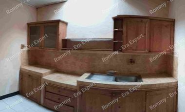 Dijual Rumah 1 Lantai Dekat Gerbang Akses Angkot di Taman Wisma Asri 1