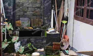 Dijual Rumah 1 Lantai Dekat Gerbang Akses Angkot di Taman Wisma Asri 1