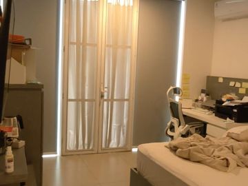Dijual Cepat Rumah 2 Lantai Semifurnish Cluster Crown Phg Gading Serpong