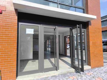 Alquiler local comercial esquinero planta baja