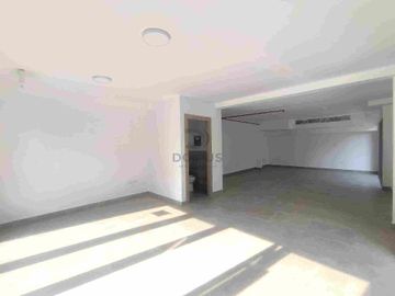Alquiler local comercial esquinero planta baja