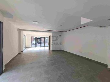 Alquiler local comercial esquinero planta baja