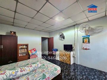 Two-story townhome, 16 sq.wa., Air Villa Village, Lam Luk Ka Khlong 3, near the Green Line --S Khuk Khot Station, Lam Luk Ka Road, Khlong Sam Road, La