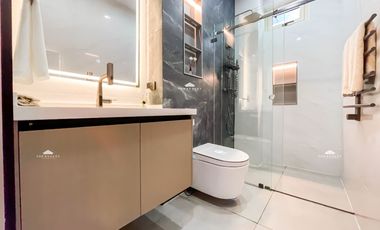 5 Bedroom 5BR House in Tokyo Mansions Cavite City for Sale